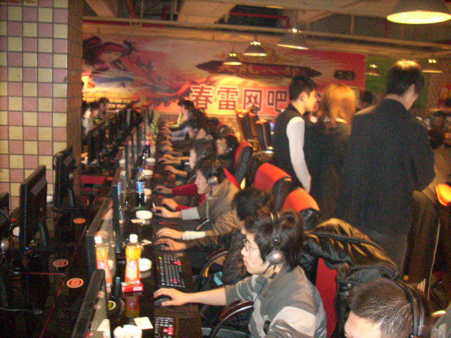 等待EDG获得第二场胜利？UP目前1胜6负处于倒数第二位